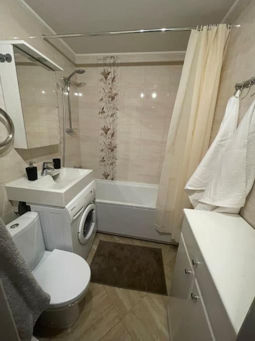 Cozy Apartment Close To Riga Airport Eksteriør billede