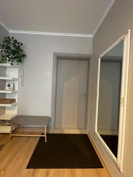 Cozy Apartment Close To Riga Airport Eksteriør billede