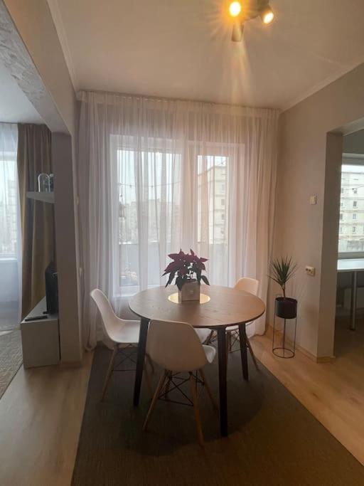 Cozy Apartment Close To Riga Airport Eksteriør billede